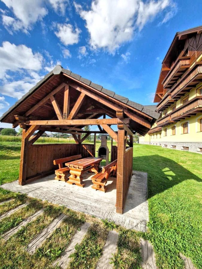 Apartment Tatry Hiking & Wellness Vel'ka Lomnica Luaran gambar